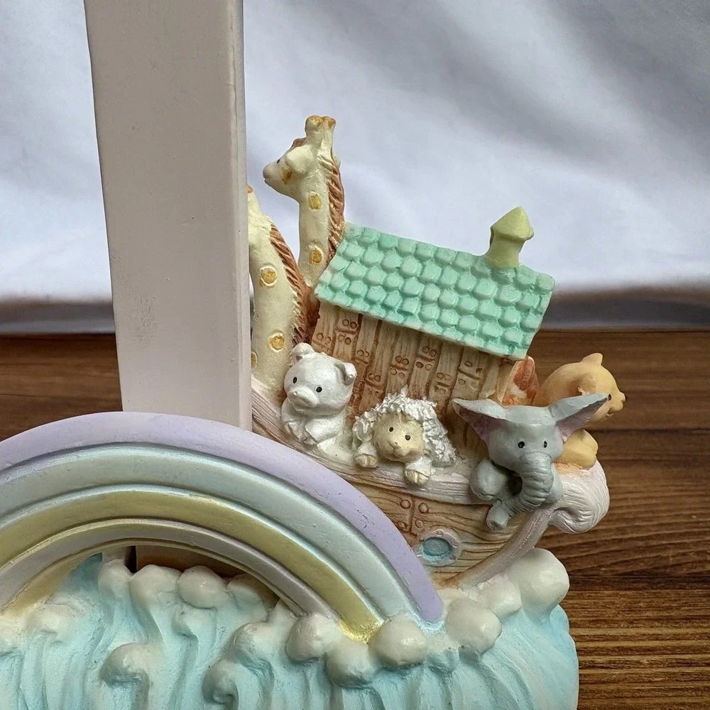 Russ Noah's Ark Cross & Round Photo Frame Set Nursery Baby Christian Decor